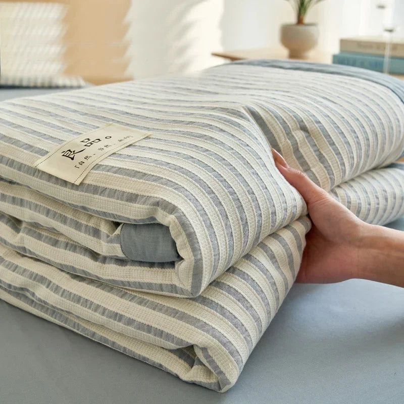 Jacquard Summer Quilt 100 Percent Cotton With Soya Fibre Filling